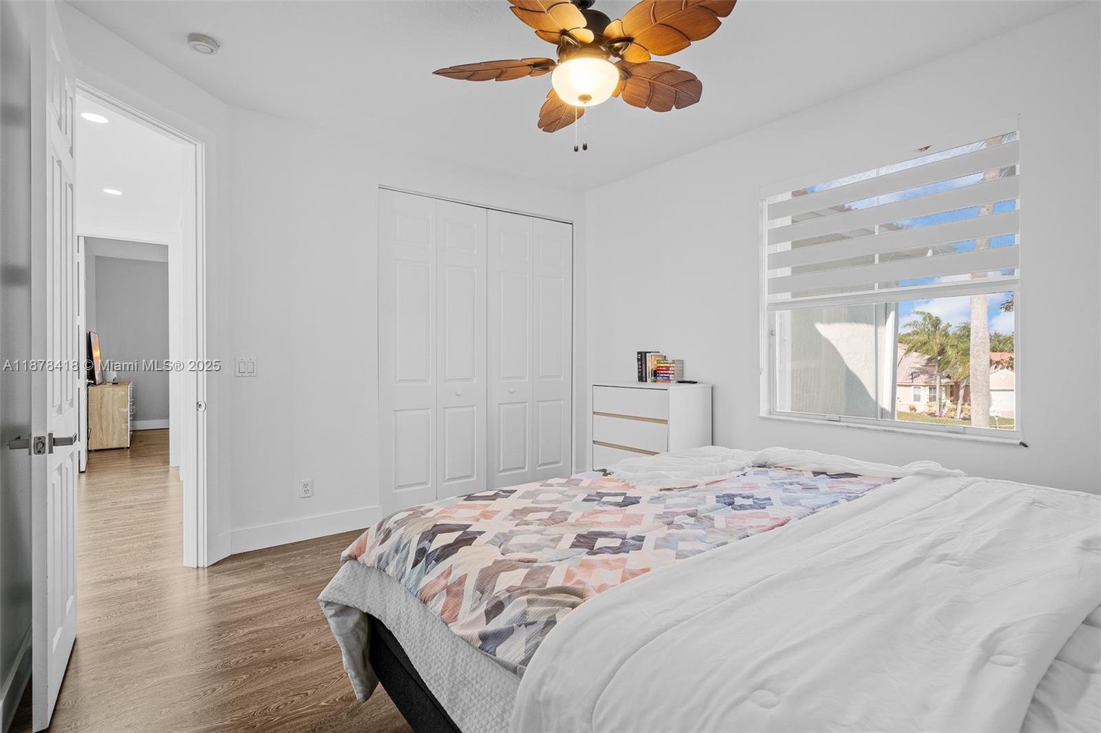 POD 8 AT MONARCH LAKES - Residential Lease