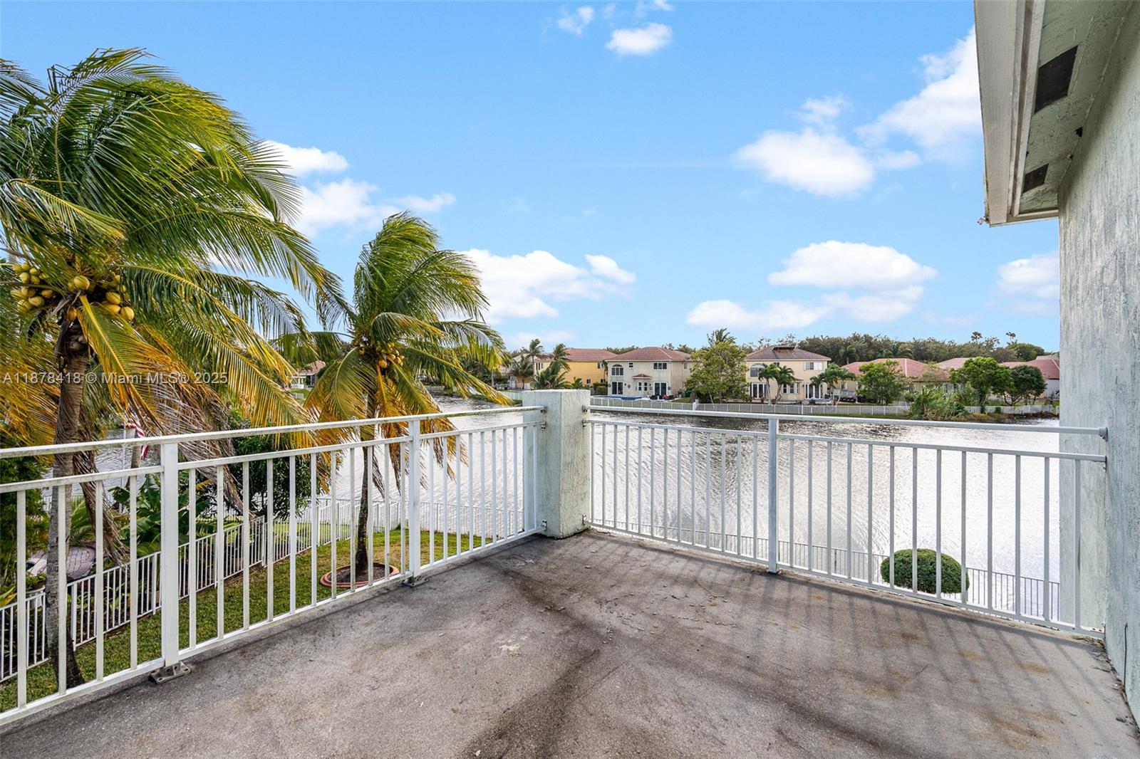 POD 8 AT MONARCH LAKES - Residential Lease