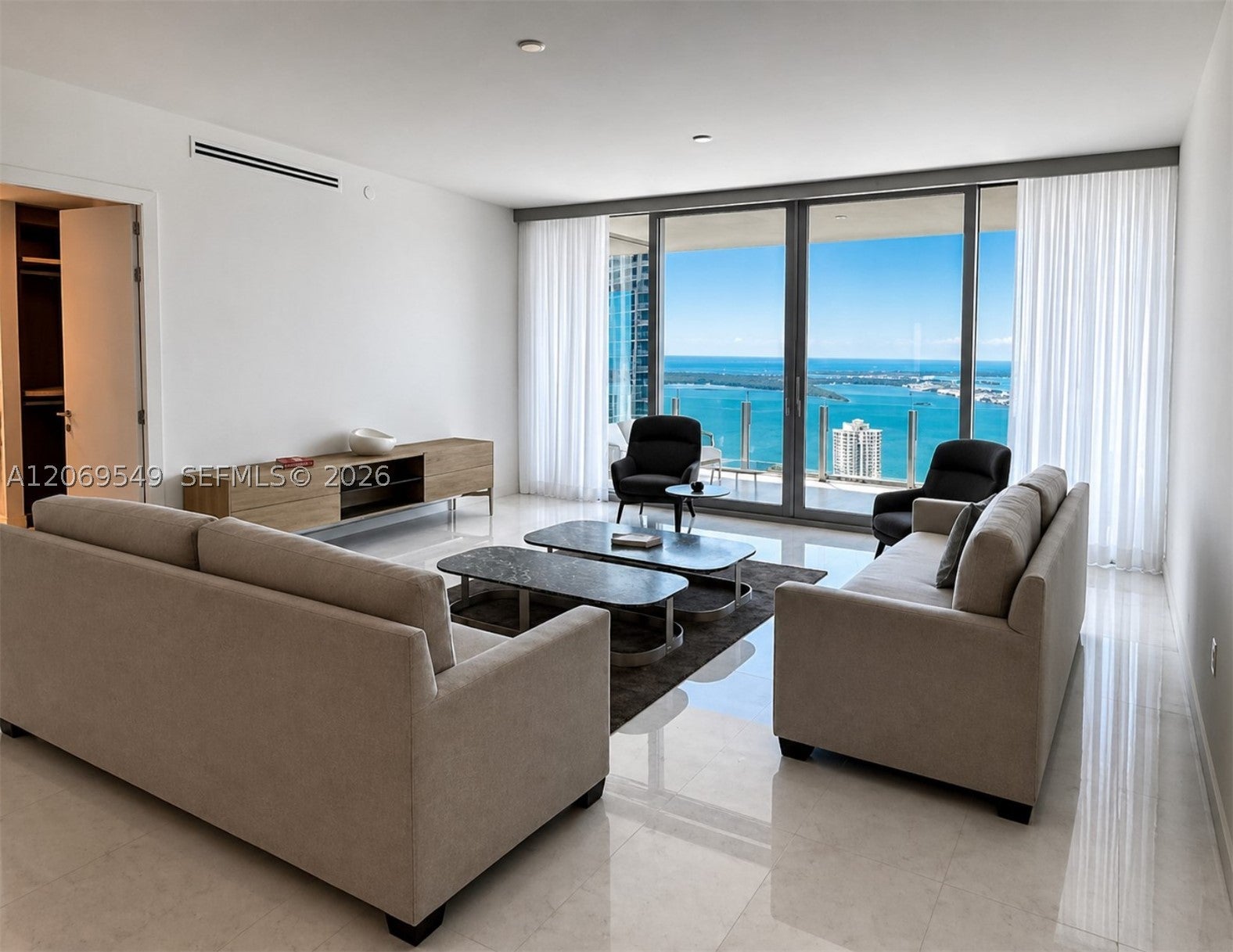 300 Biscayne Blvd Way 4404
