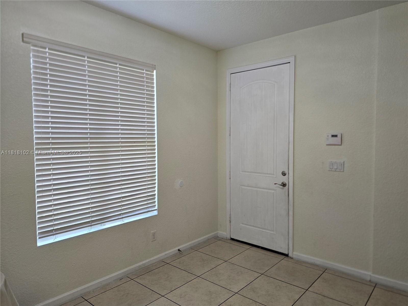 ORCHID GROVE REPLAT 1 - Residential