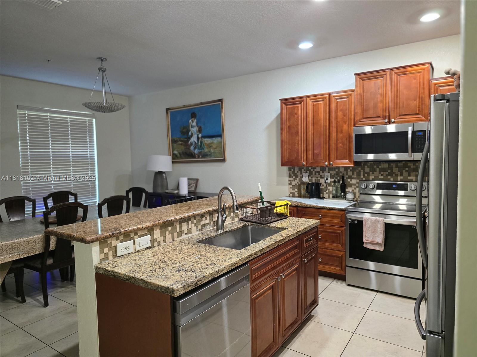 ORCHID GROVE REPLAT 1 - Residential