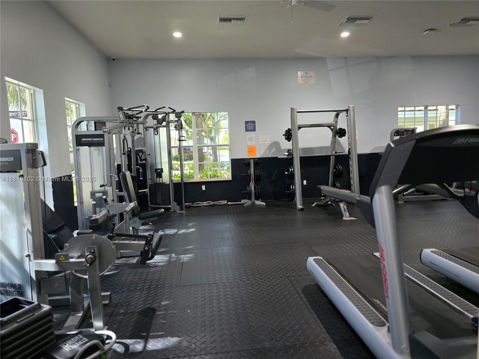 ORCHID GROVE REPLAT 1 - Residential
