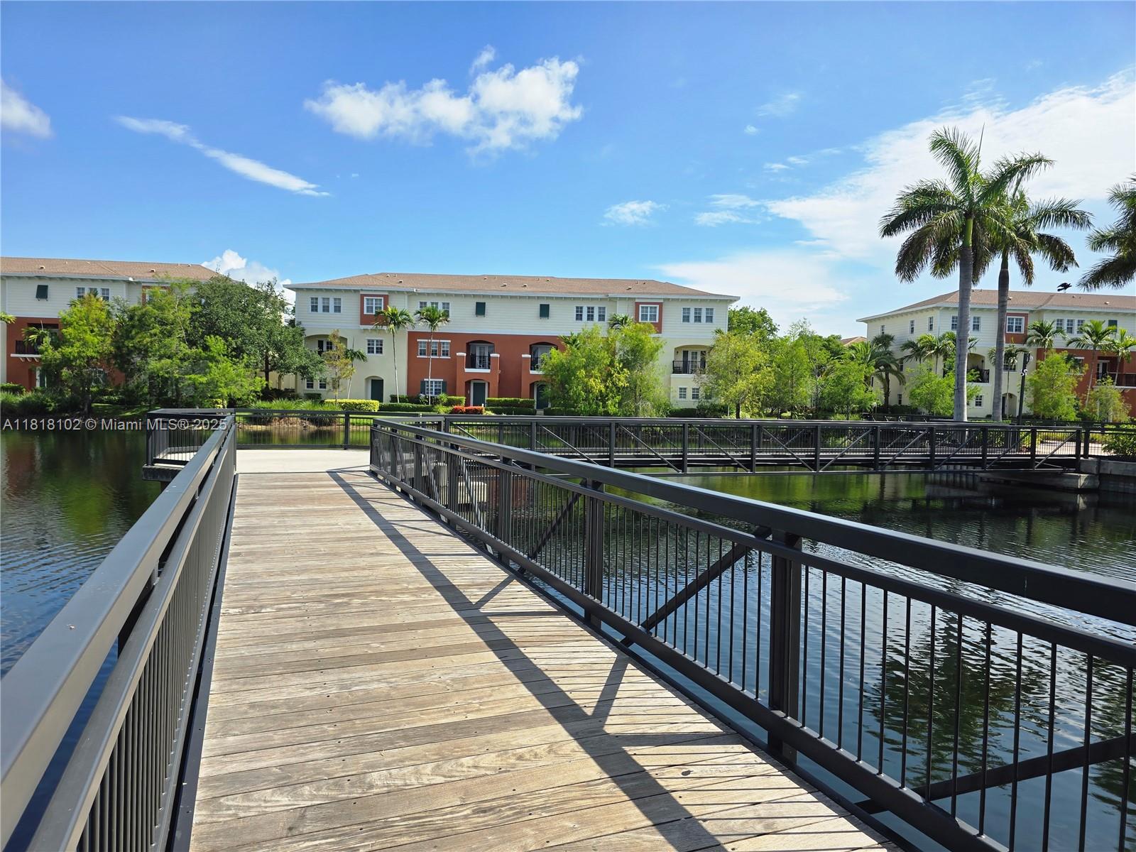 ORCHID GROVE REPLAT 1 - Residential