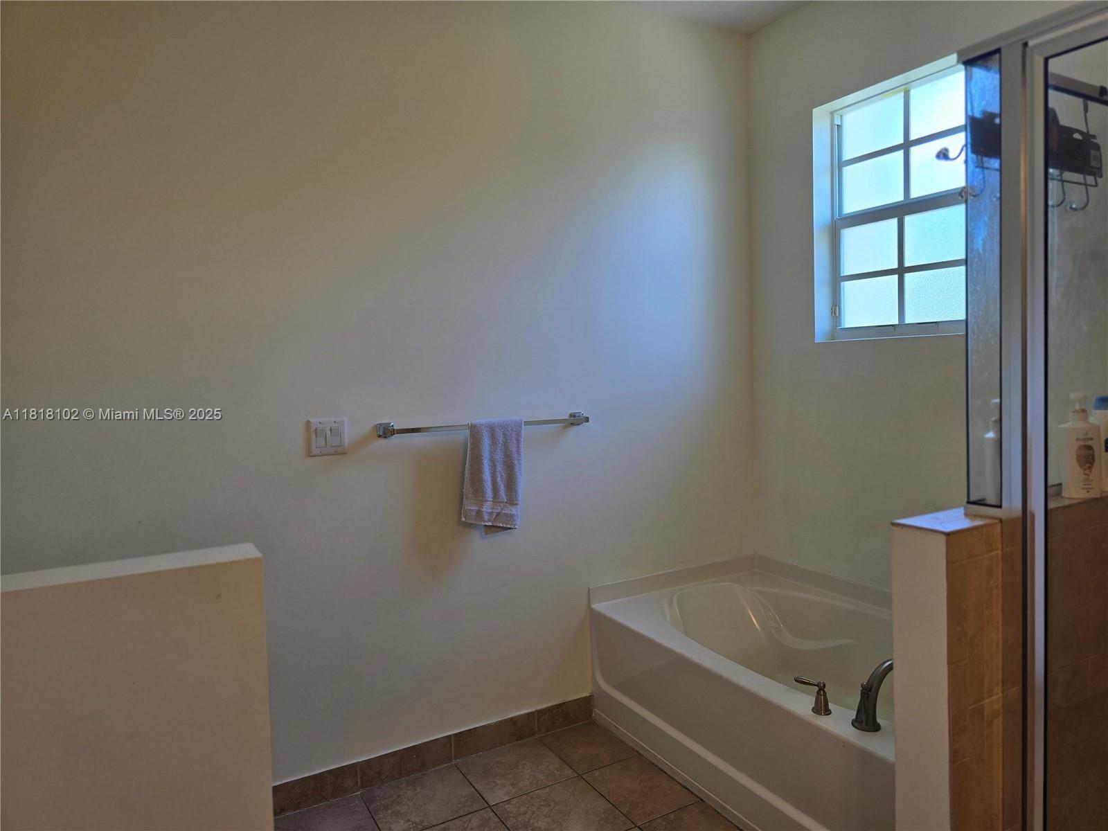 ORCHID GROVE REPLAT 1 - Residential