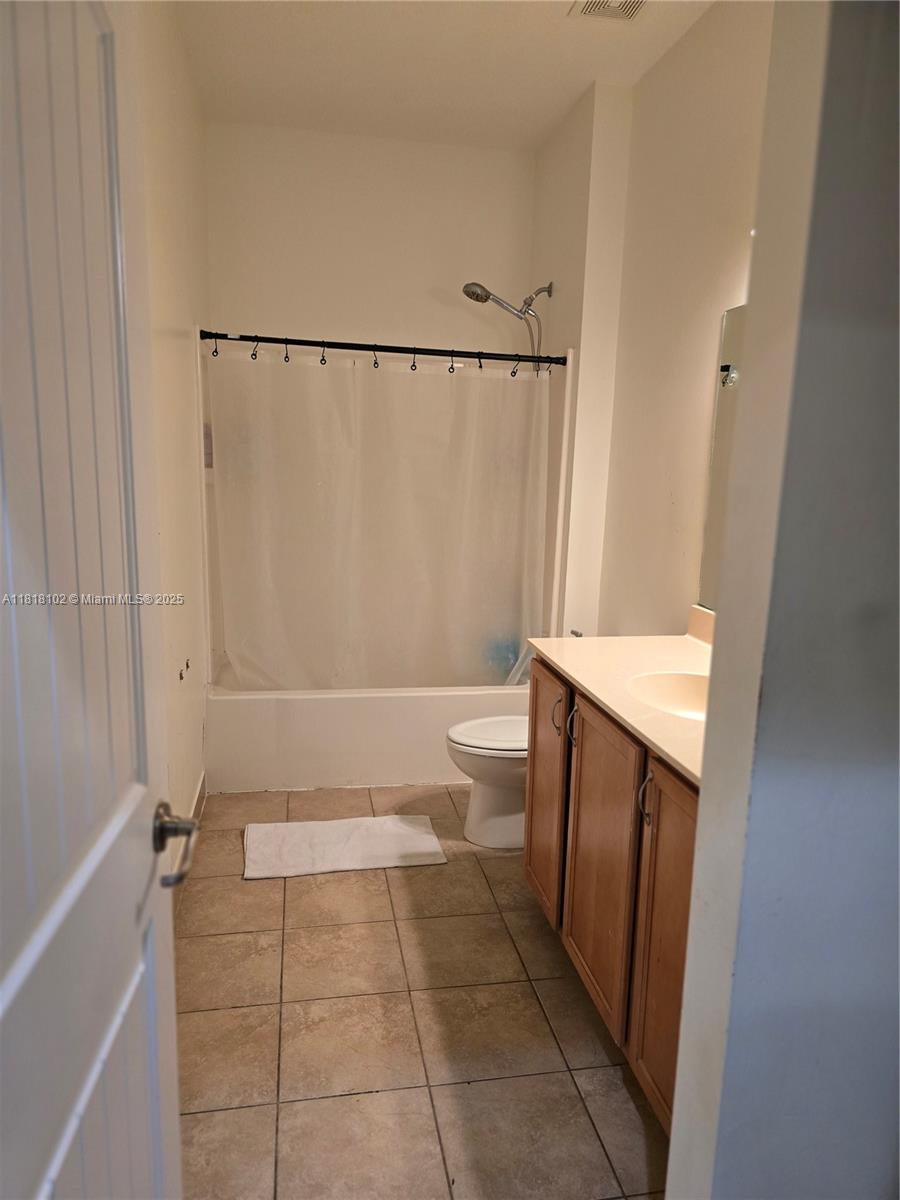 ORCHID GROVE REPLAT 1 - Residential