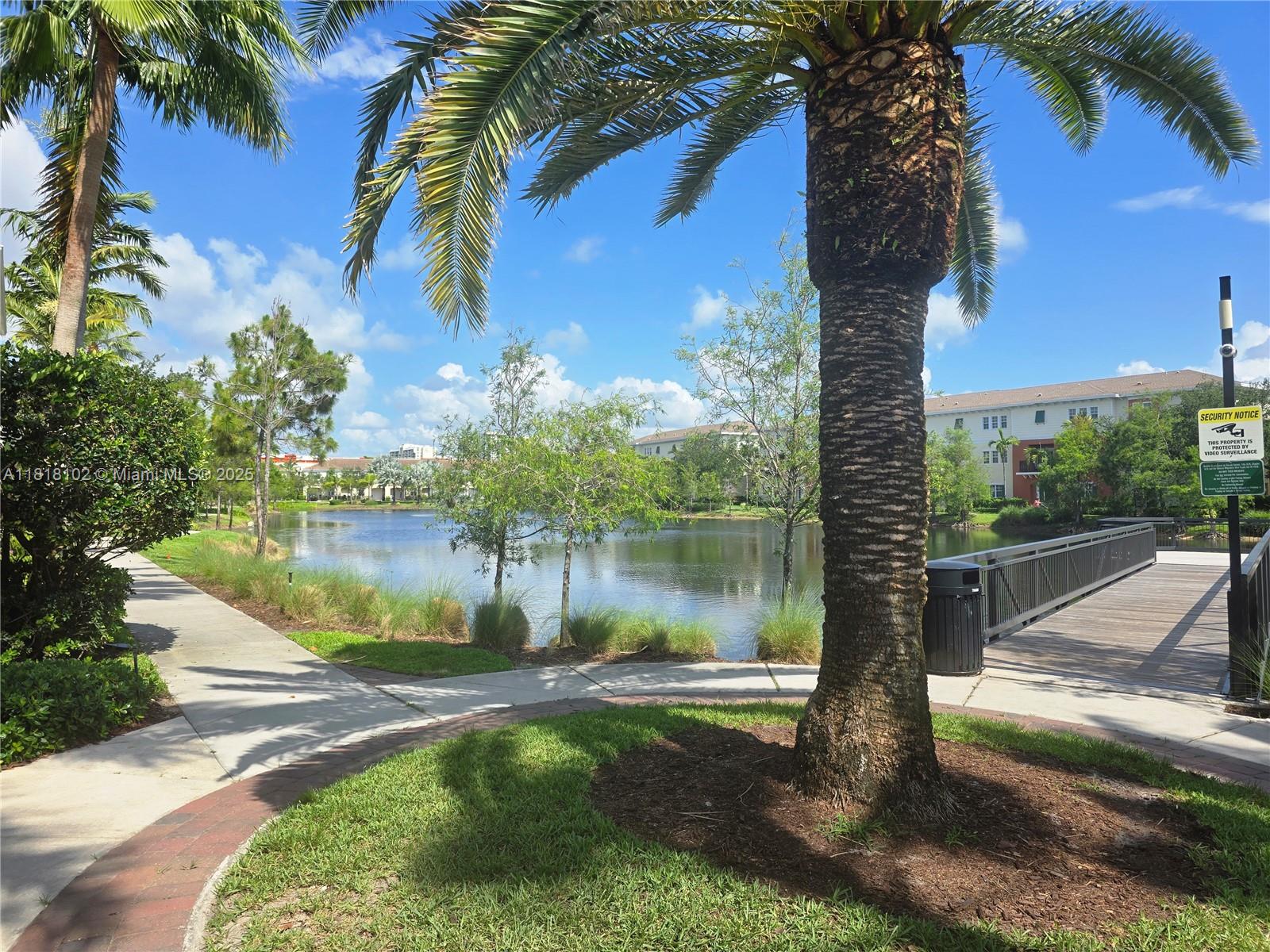 ORCHID GROVE REPLAT 1 - Residential