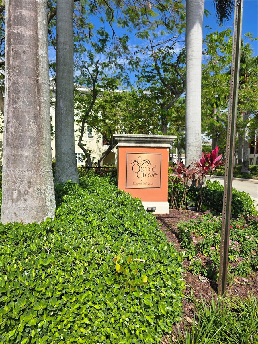 ORCHID GROVE REPLAT 1 - Residential