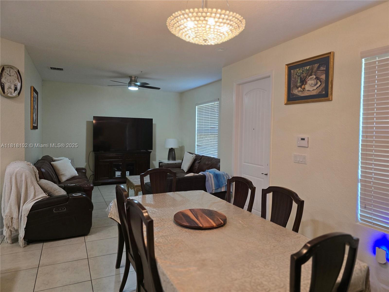 ORCHID GROVE REPLAT 1 - Residential