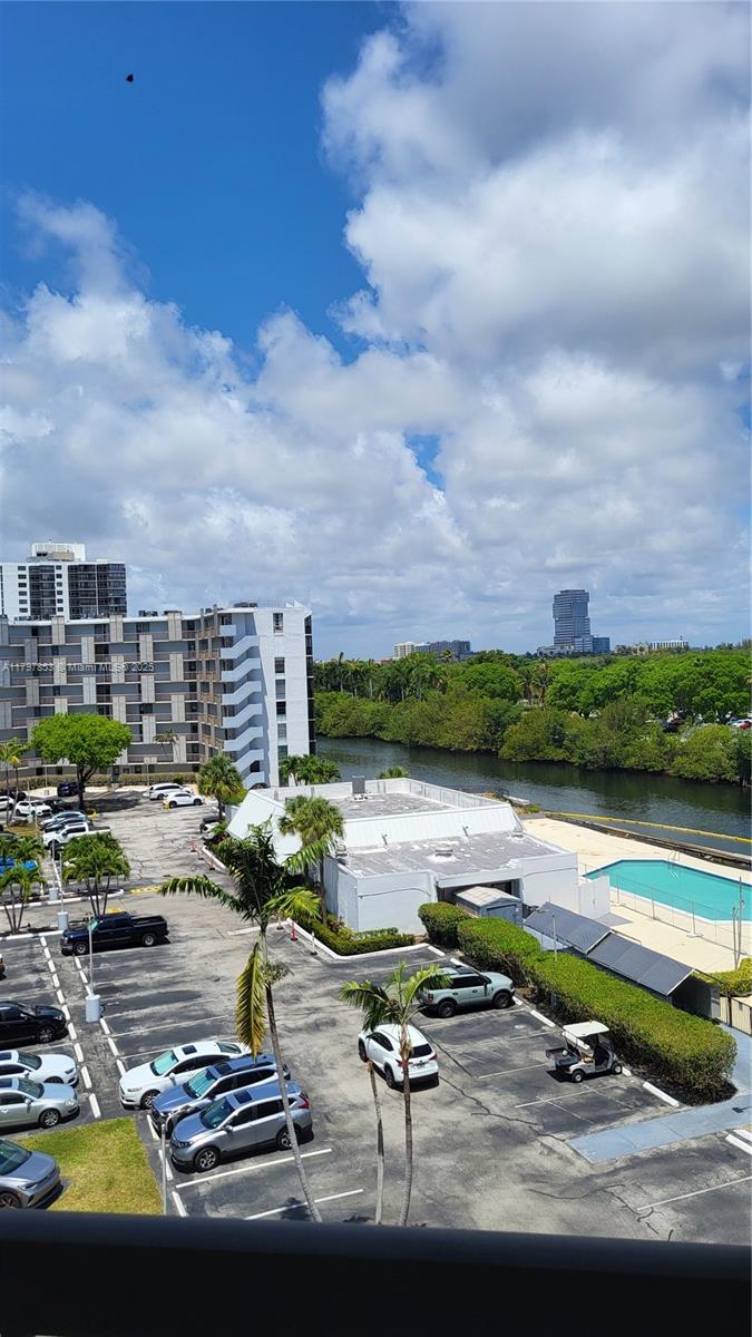 Property for Sale at 3475 E Country Club Dr 614, Aventura, Miami-Dade County, Florida - Bedrooms: 1 
Bathrooms: 1  - $259,000