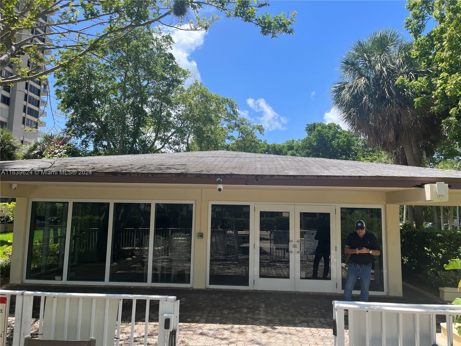 JOCKEY CLUB CONDO - Residential