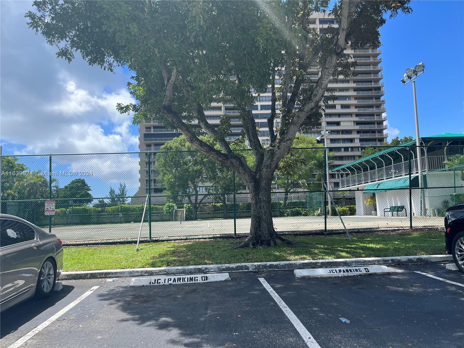 JOCKEY CLUB CONDO - Residential