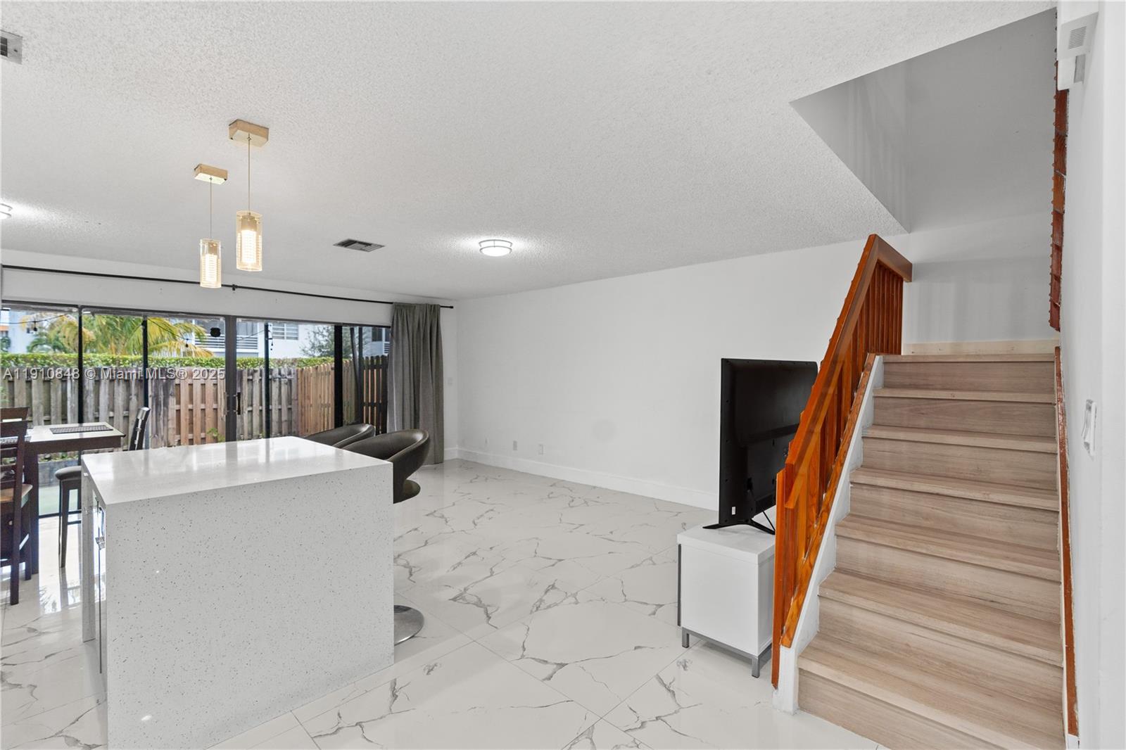 FAIRWAYS OF SUNRISE - Residential