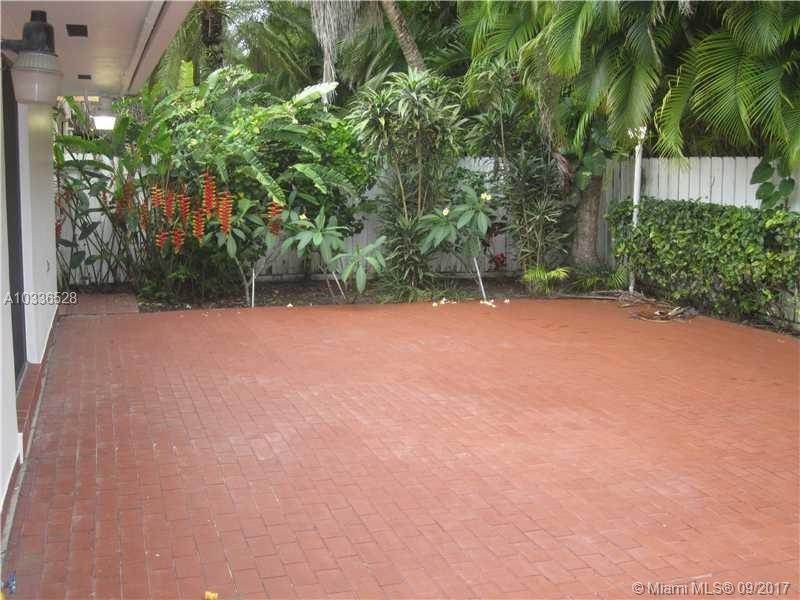 CLASCA-ROBAINA SUB - Residential Lease