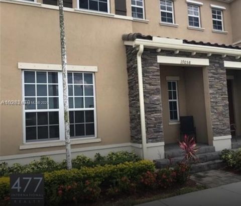 17058 SW 95th Ter x Miami FL 33196