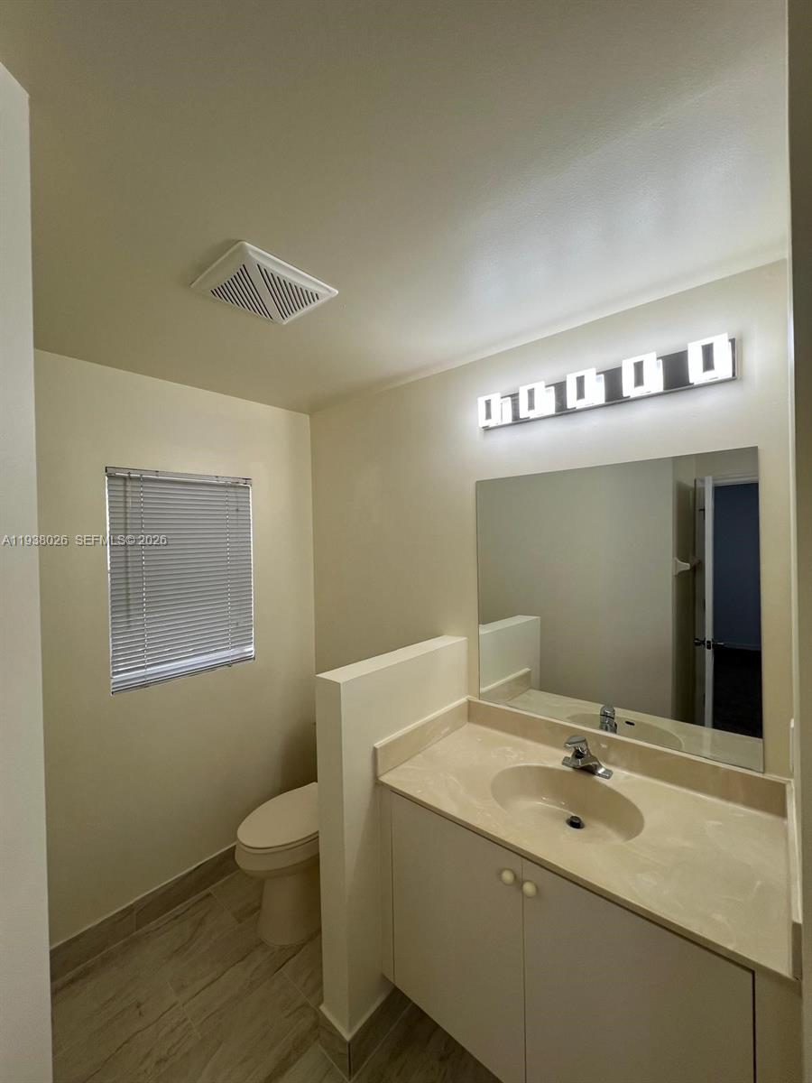 SEMINOLE ESTATES & TOWNHO - Residential