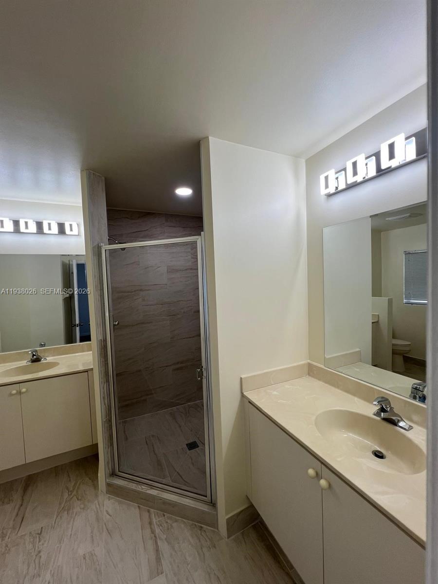 SEMINOLE ESTATES & TOWNHO - Residential