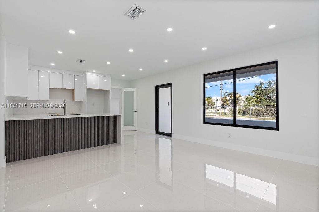 HENRY FORD SUB NO 2 - Residential