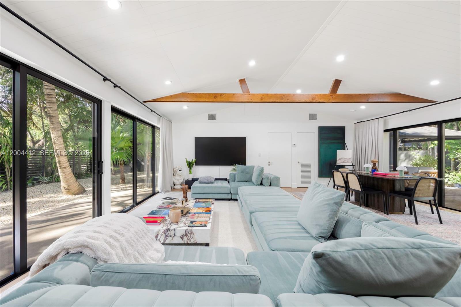 SUNSHINE VISTAS - Residential