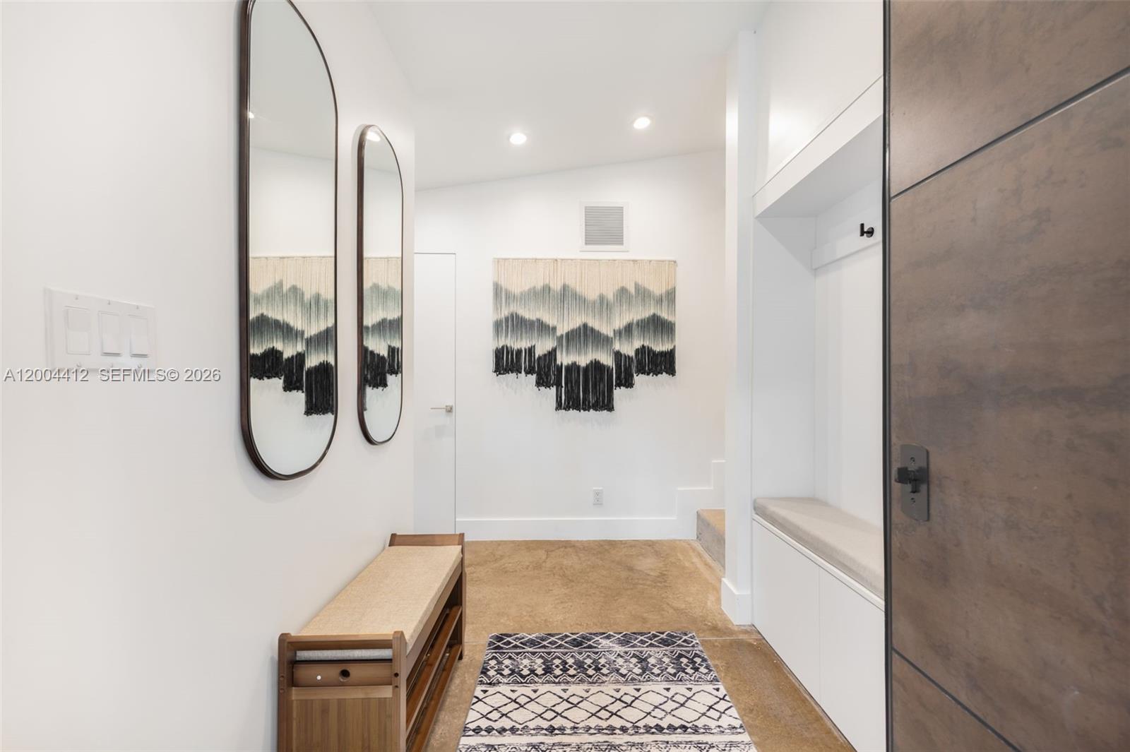 SUNSHINE VISTAS - Residential