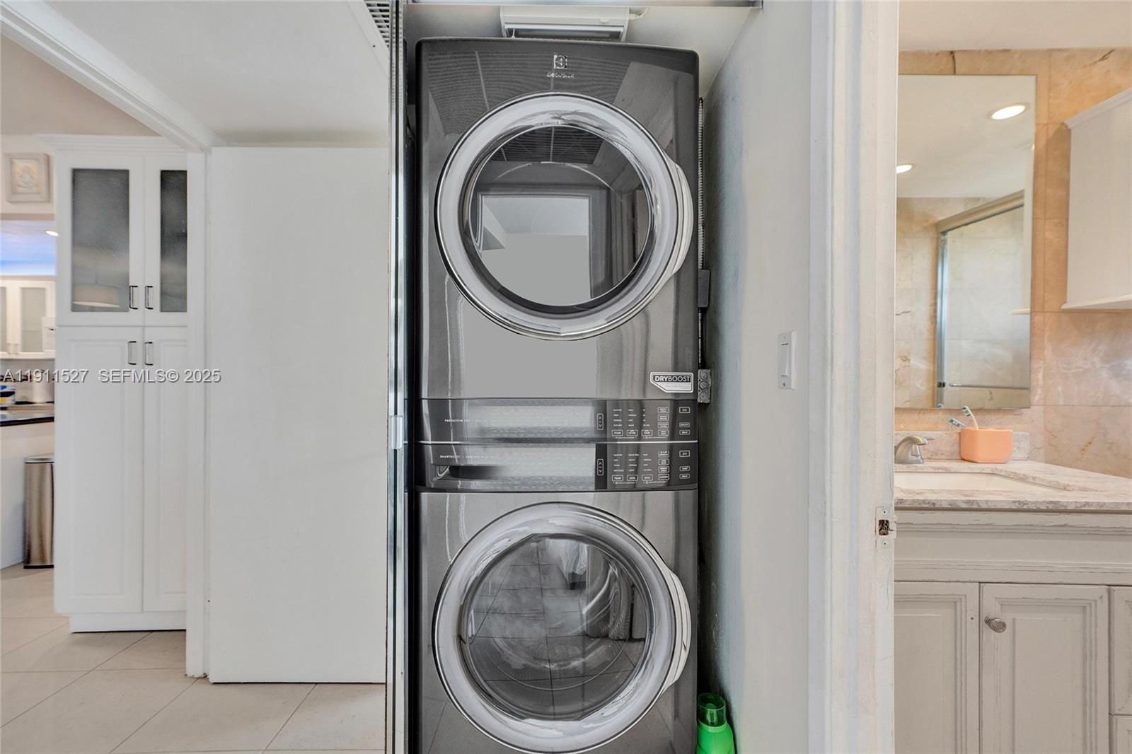 THE CARRIAGE CLUB NORTH C - Residential