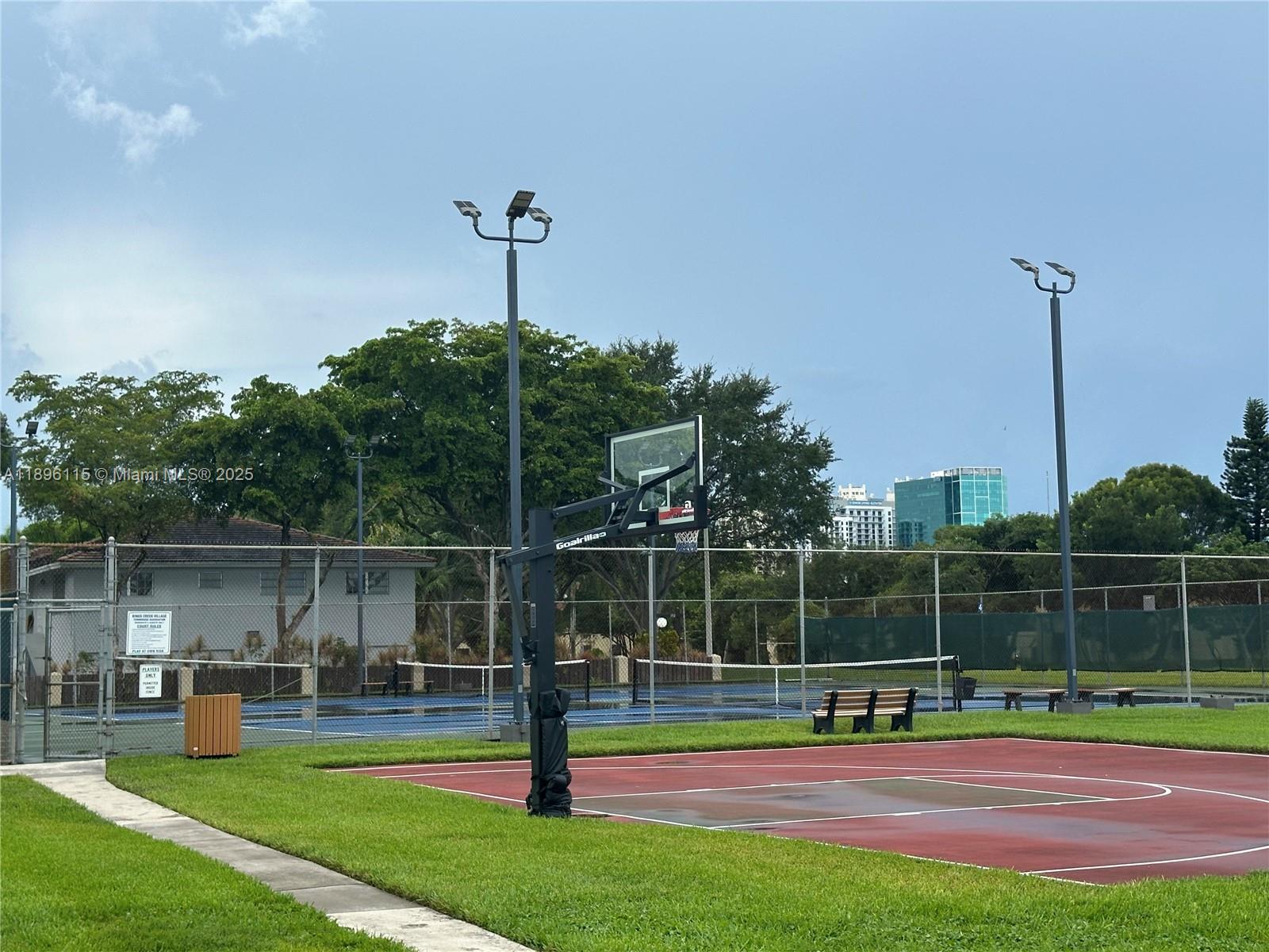 CAMINO CIRCLE CONDO - Residential