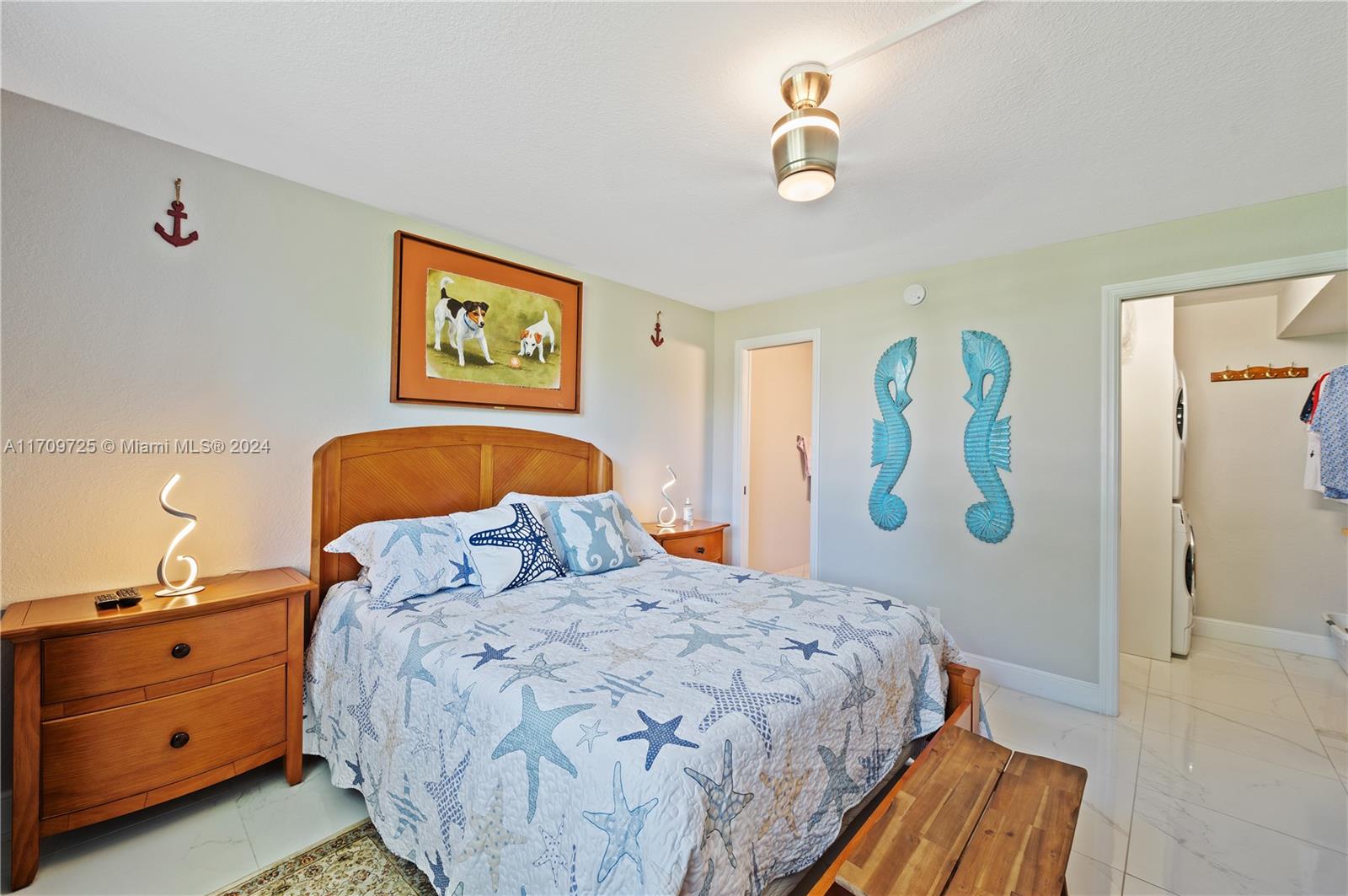 HOLLYBROOK GOLF AND - Residential