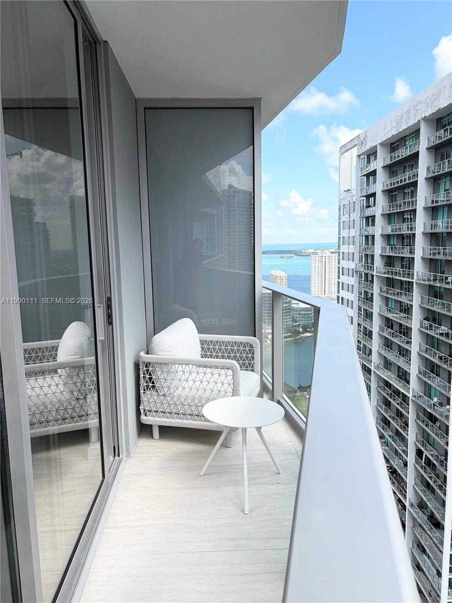 Viceroy Brickell - Residential