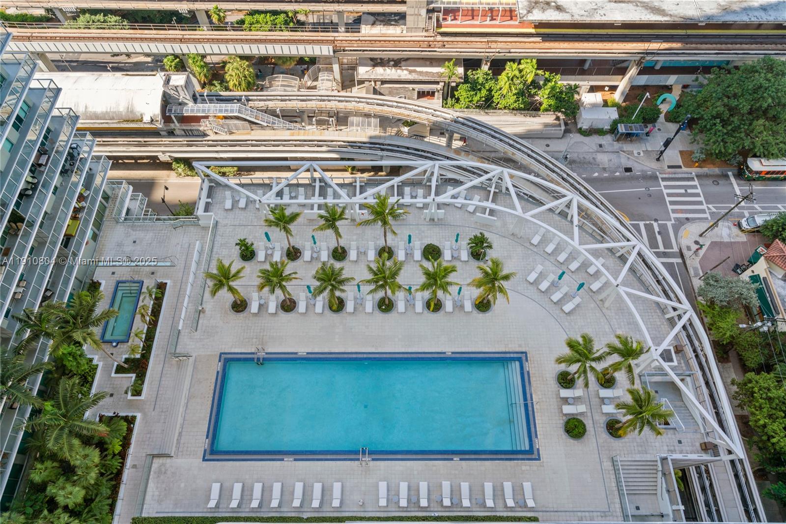 THE AXIS ON BRICKELL II C - Residential