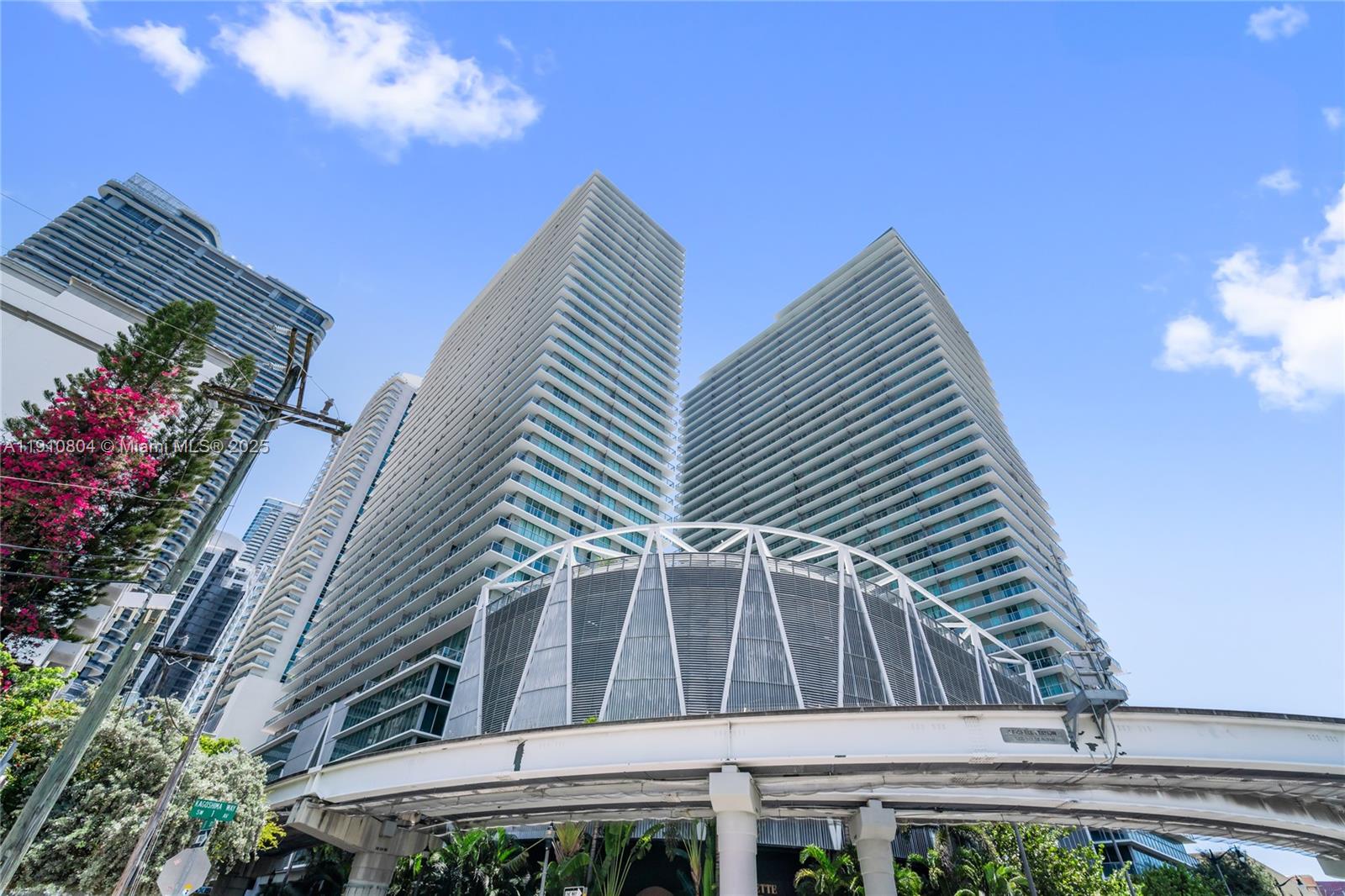 THE AXIS ON BRICKELL II C - Residential