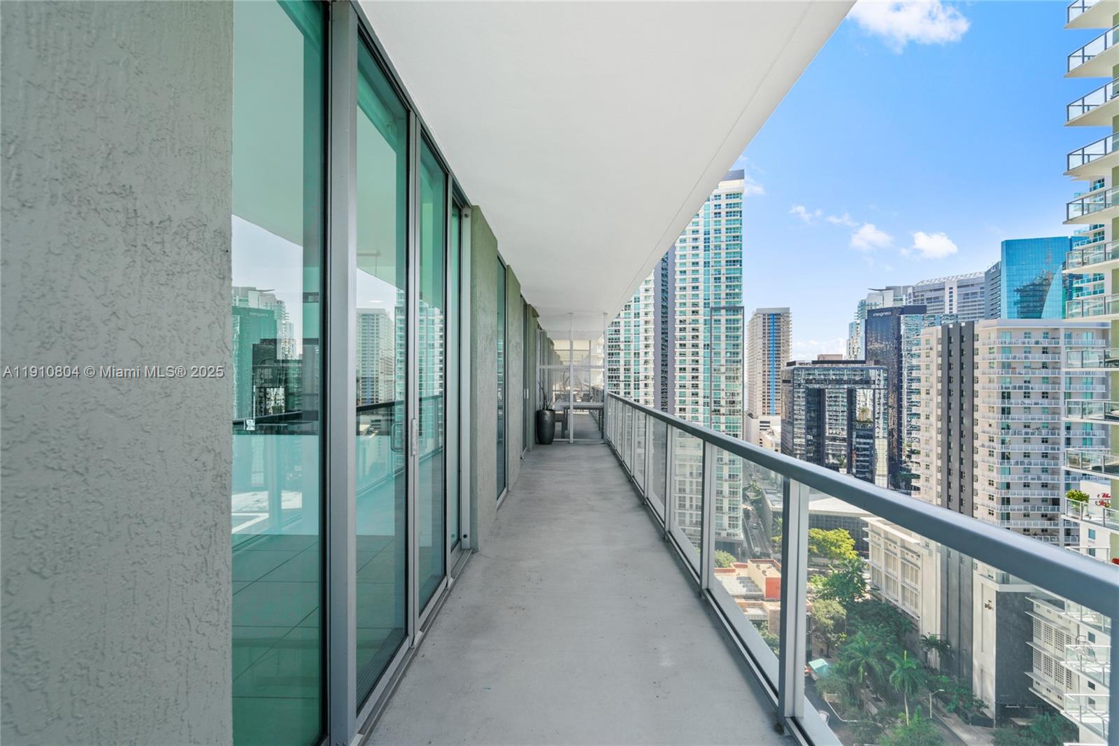 THE AXIS ON BRICKELL II C - Residential