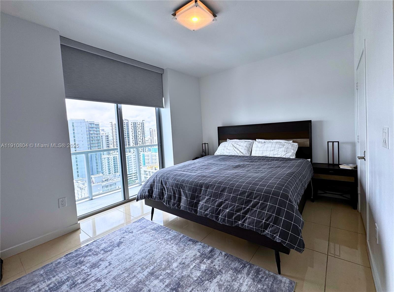 THE AXIS ON BRICKELL II C - Residential