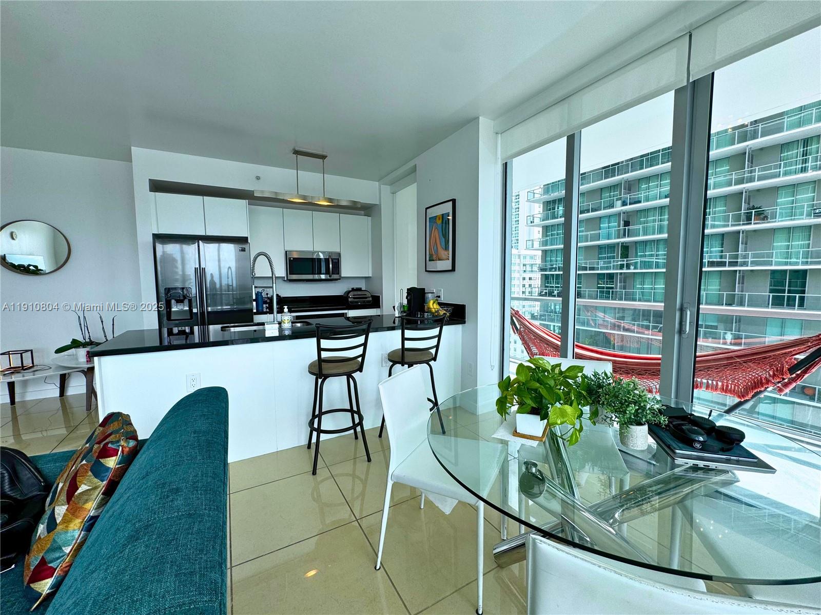 THE AXIS ON BRICKELL II C - Residential