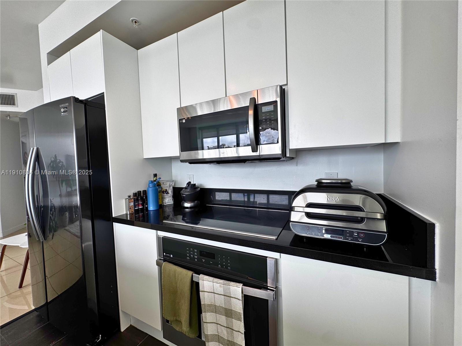 THE AXIS ON BRICKELL II C - Residential