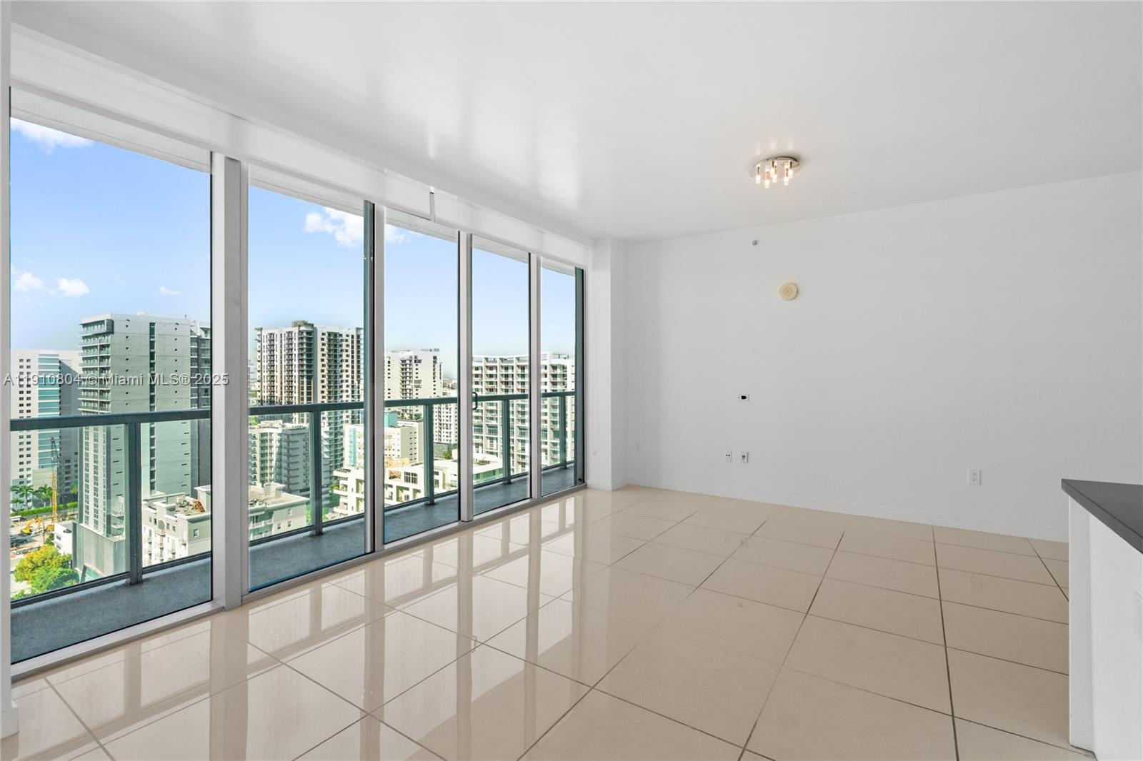 THE AXIS ON BRICKELL II C - Residential