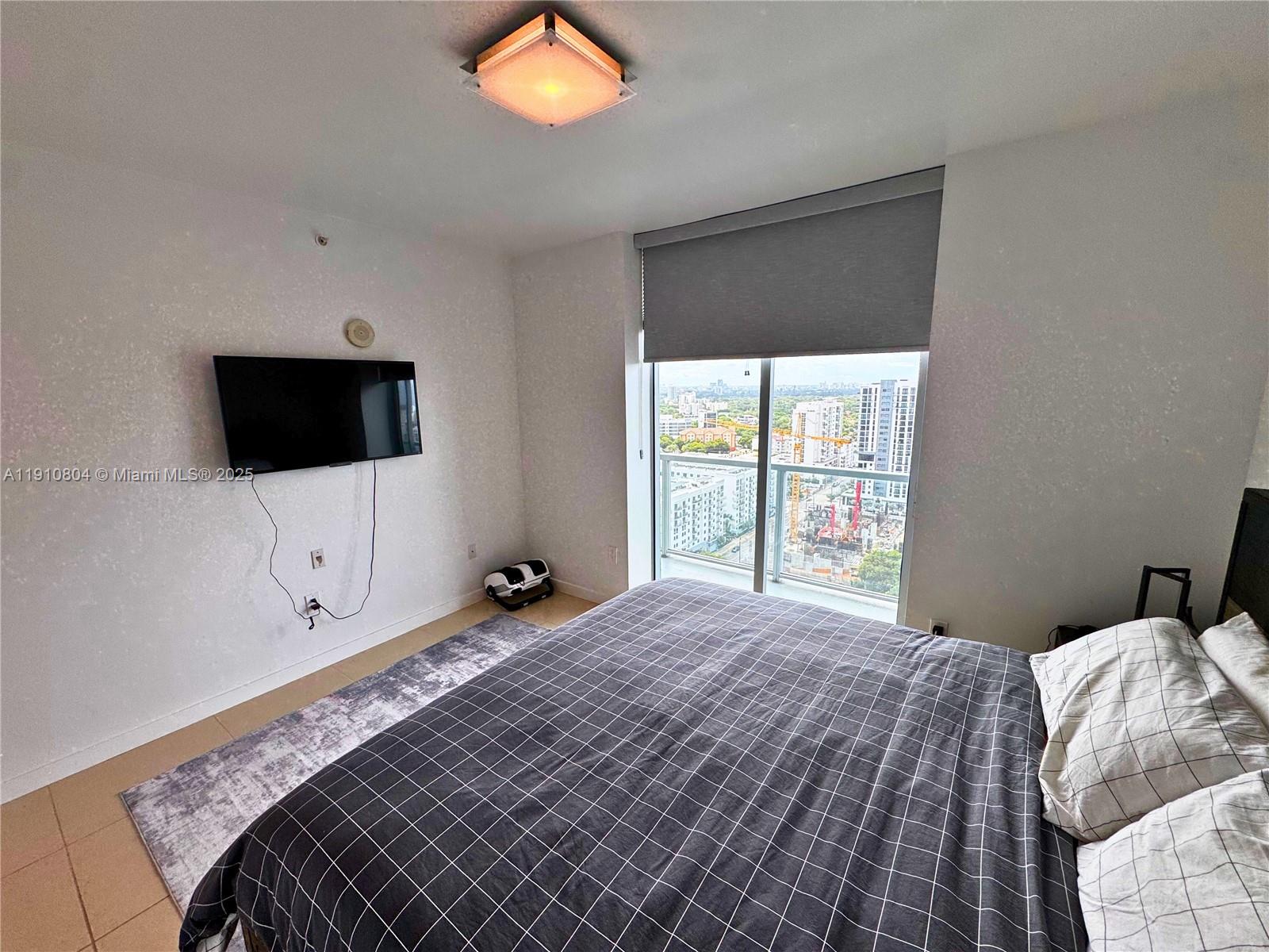 THE AXIS ON BRICKELL II C - Residential