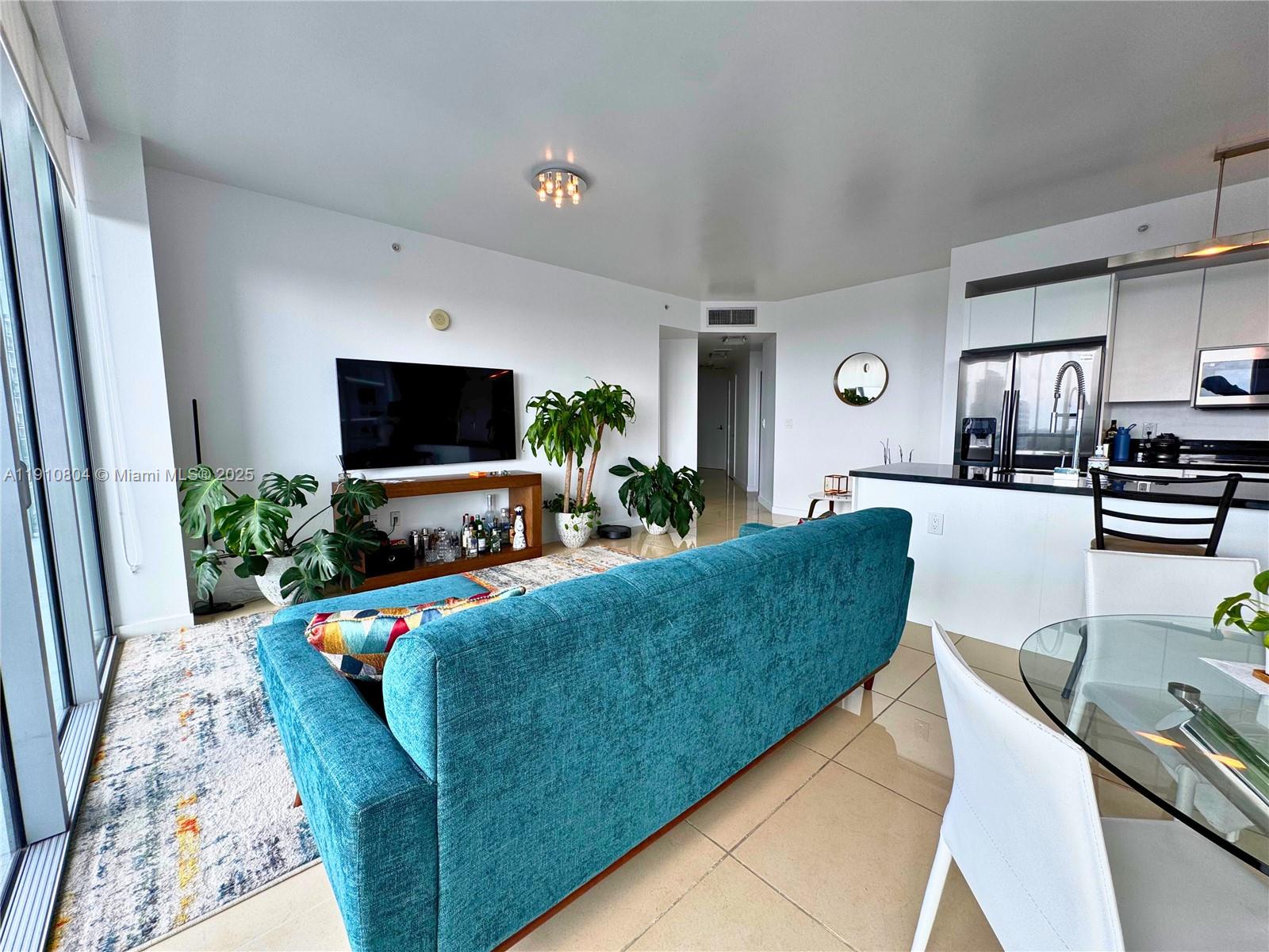 THE AXIS ON BRICKELL II C - Residential