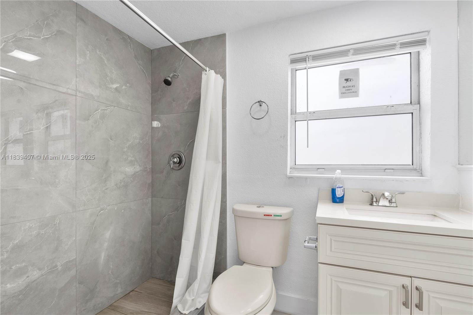 DELRAY TOWN OF - Residential Lease