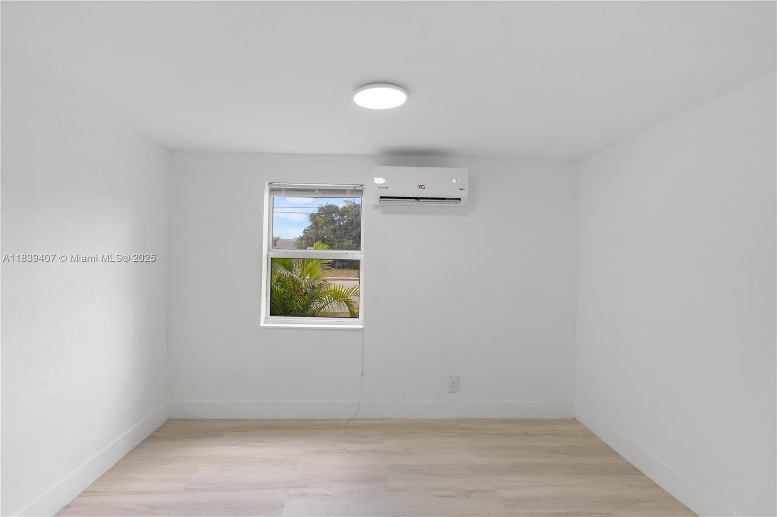 DELRAY TOWN OF - Residential Lease