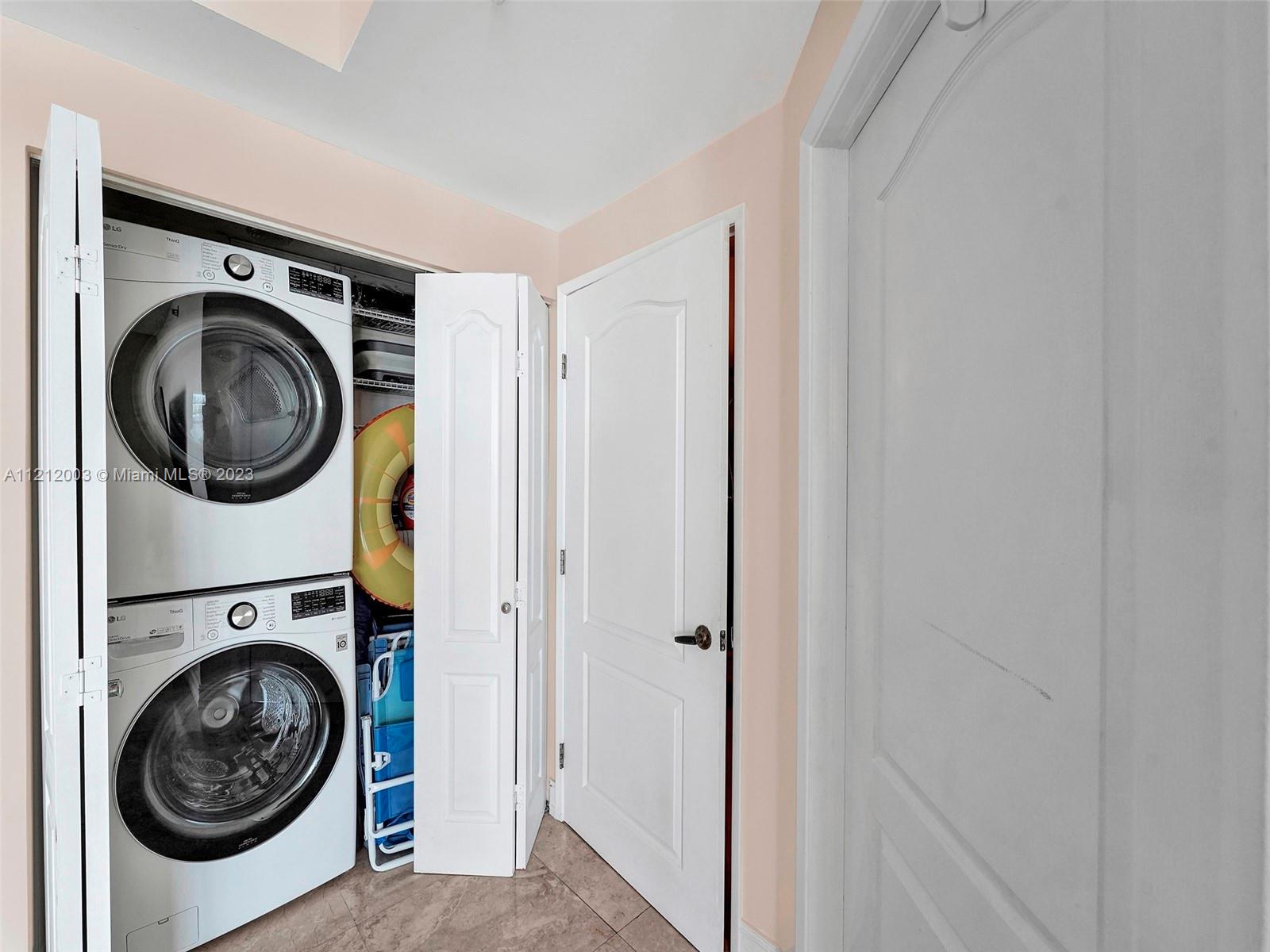 KING DAVID OF SUNNY ISLES - Residential Lease