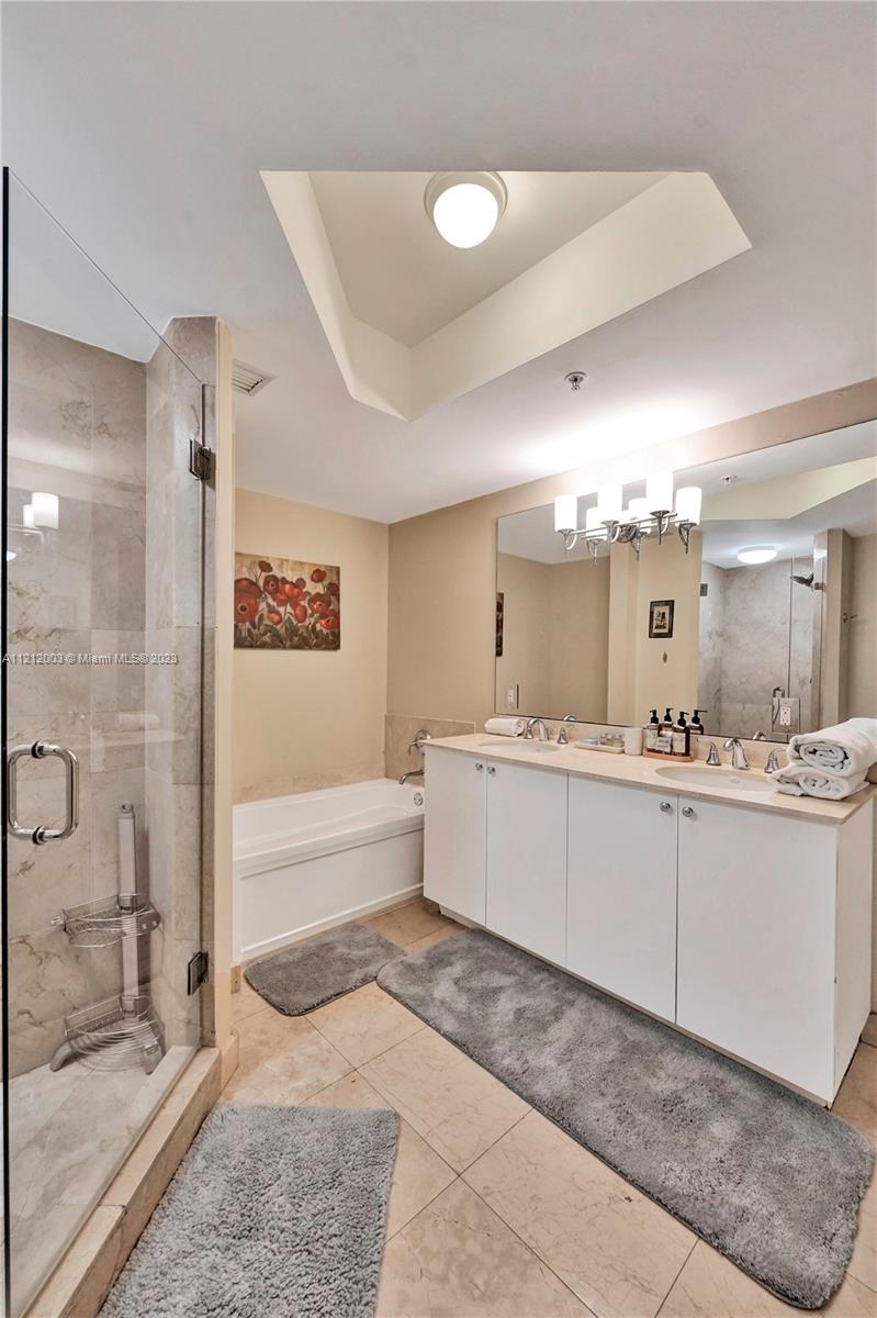 KING DAVID OF SUNNY ISLES - Residential Lease