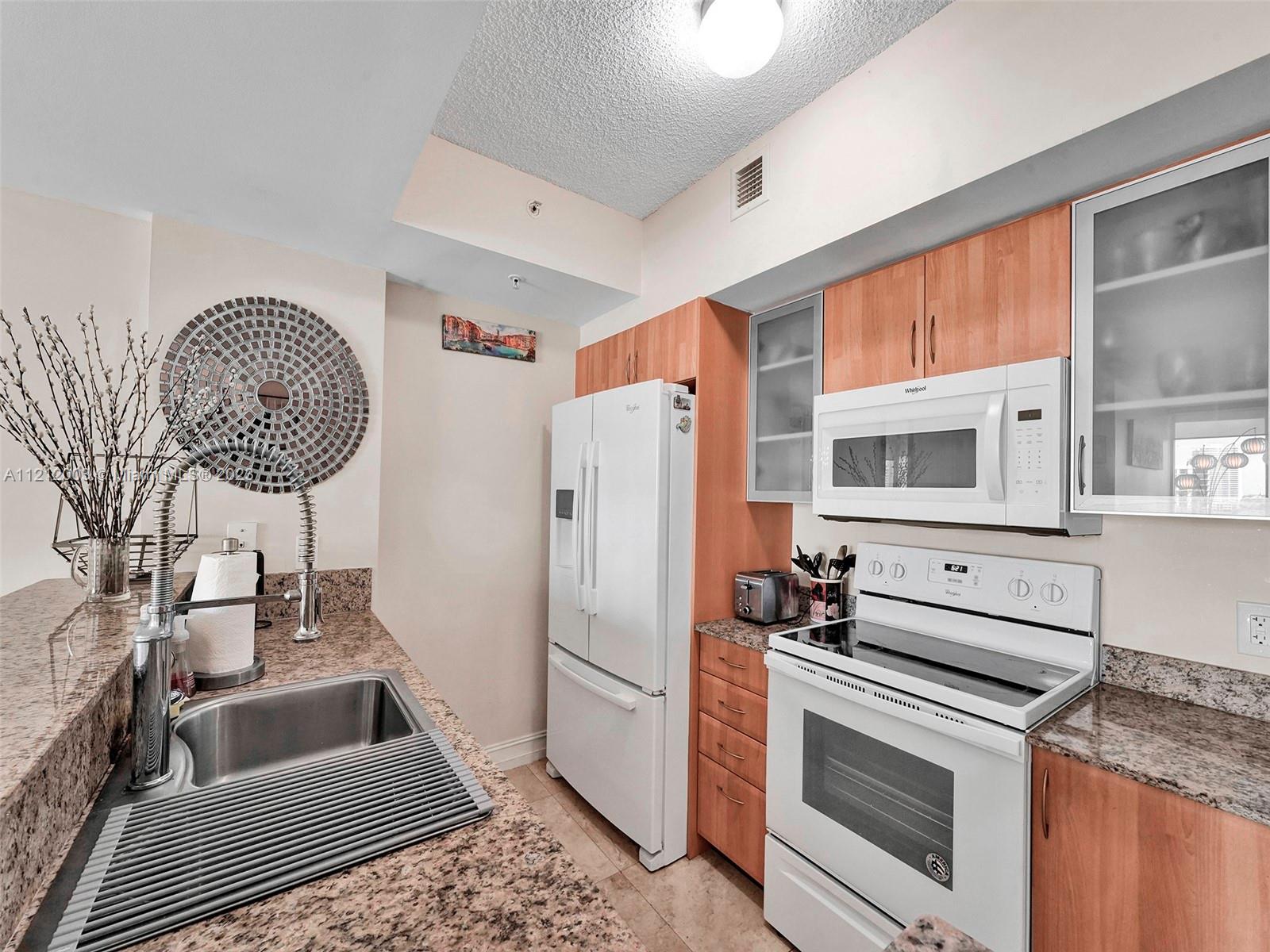 KING DAVID OF SUNNY ISLES - Residential Lease