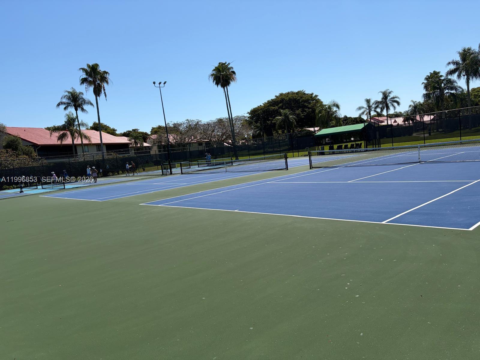 LEXINGTON CLUB VILLAS CON - Residential