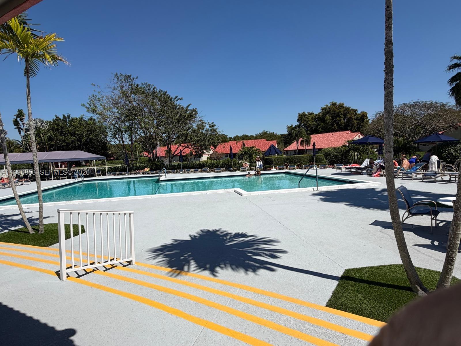 LEXINGTON CLUB VILLAS CON - Residential