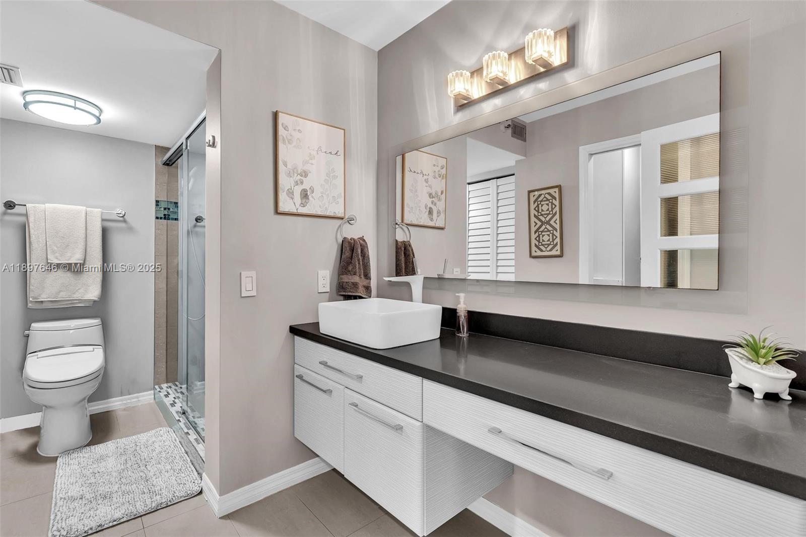 CYPRESS BEND CONDOMINIUM - Residential