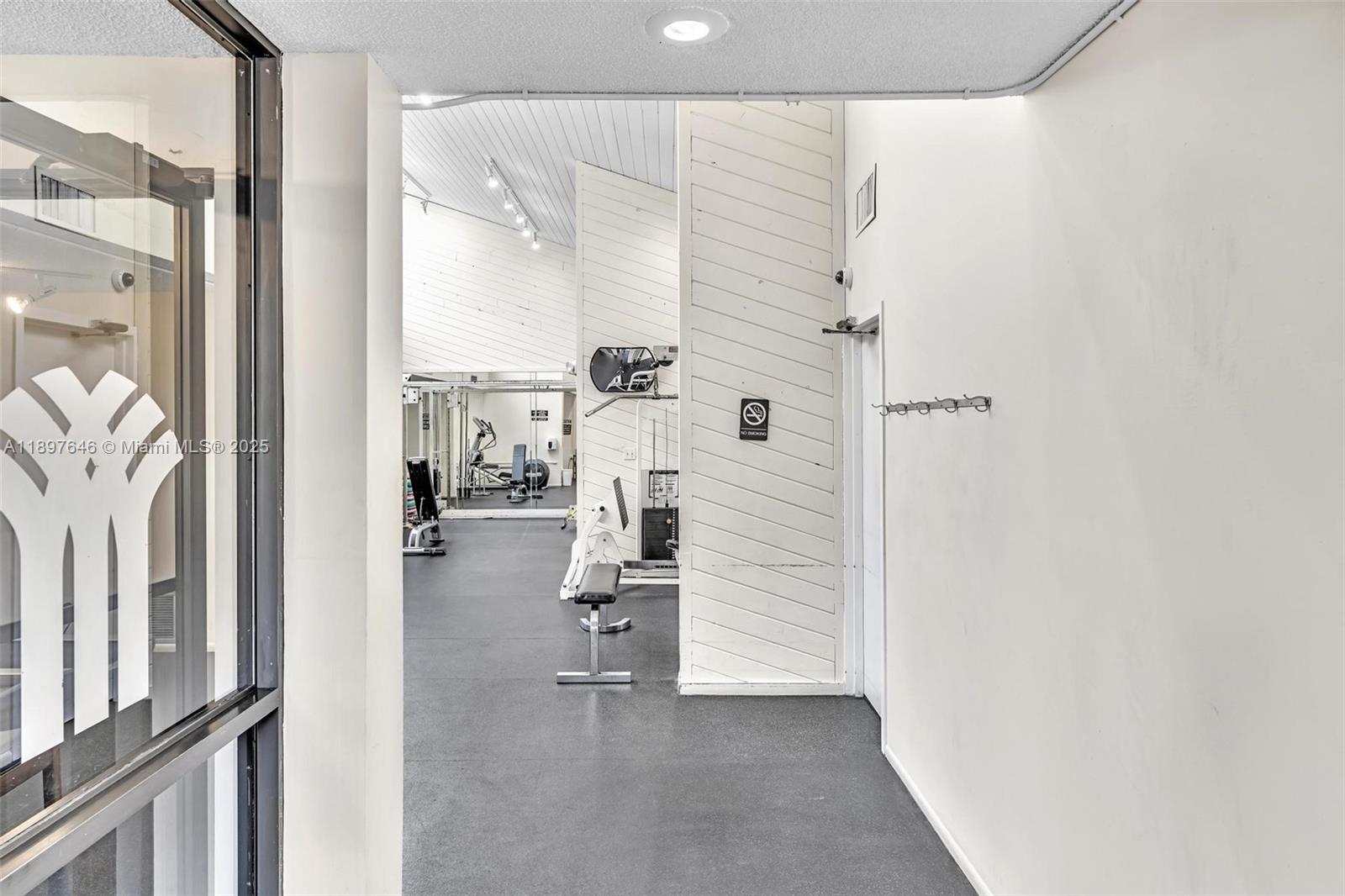CYPRESS BEND CONDOMINIUM - Residential