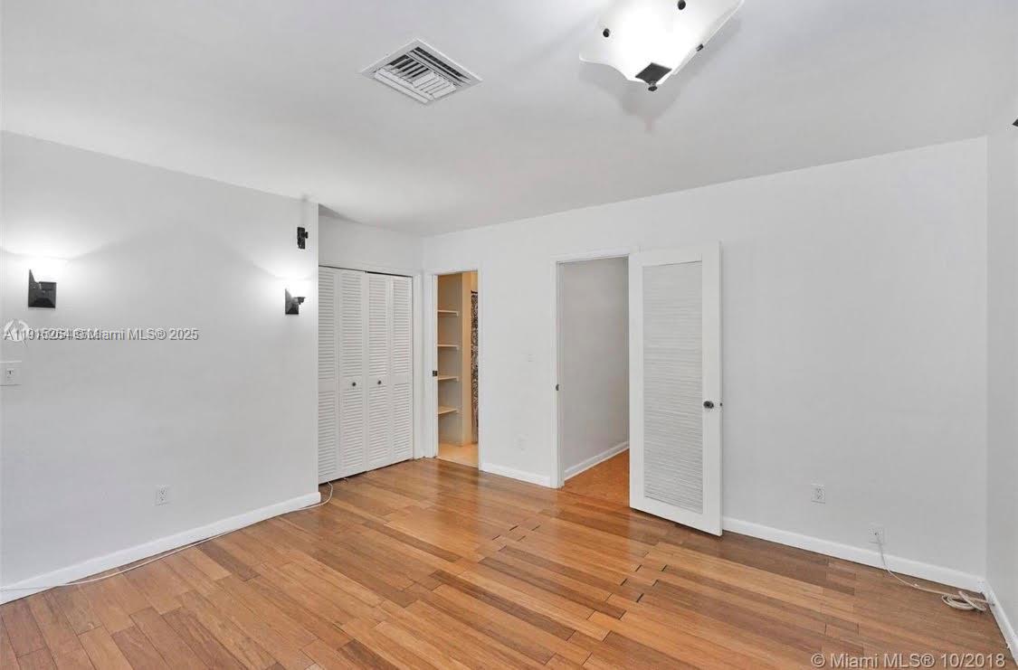 CORAL GABLES SEC E - Residential Lease