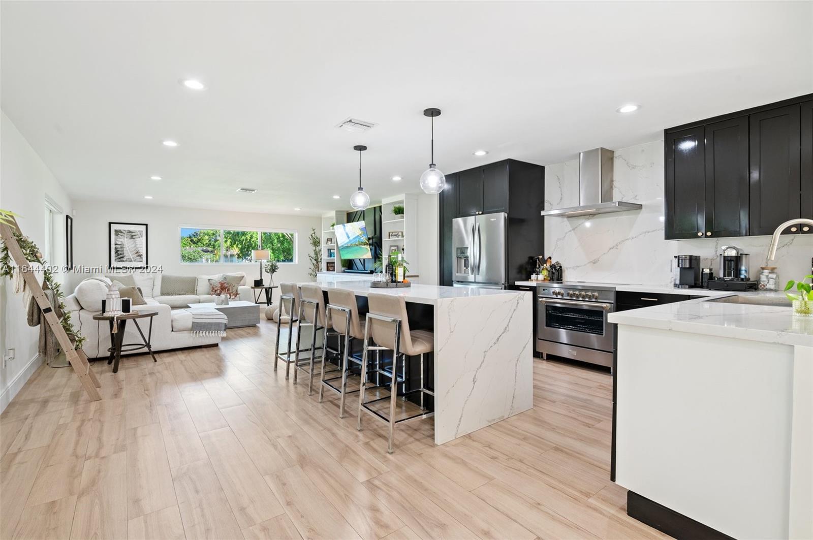 CORR PLAT OF SO HIGHLAND - Residential