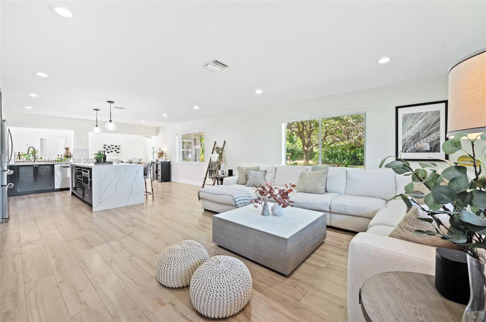 CORR PLAT OF SO HIGHLAND - Residential