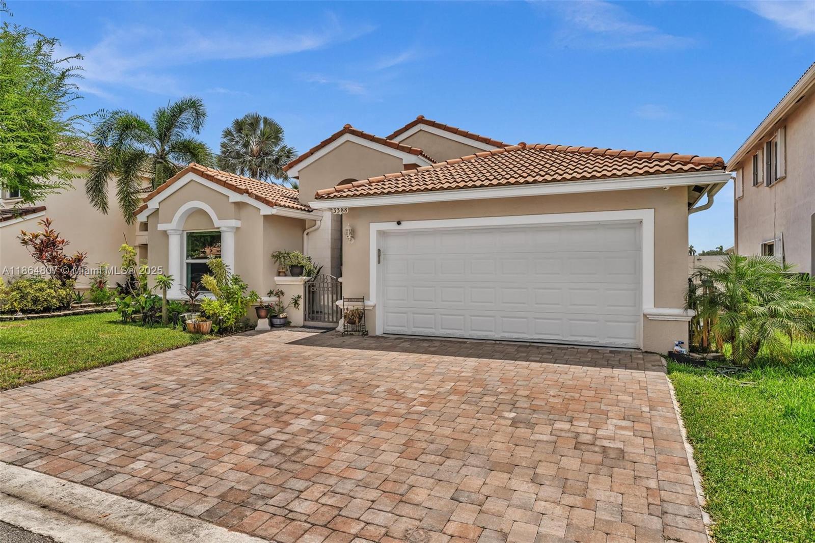 BANYAN OAKRIDGE PLAT - Residential