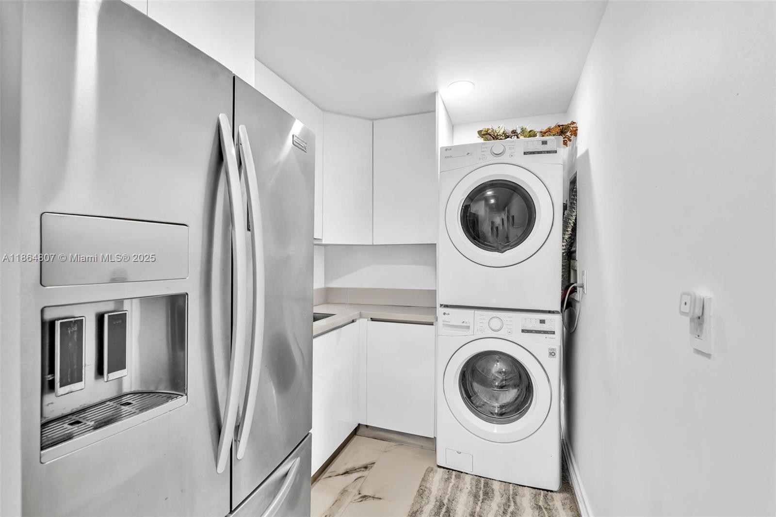 BANYAN OAKRIDGE PLAT - Residential